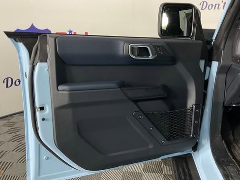 New 2025 Ford Bronco Heritage Edition image 12