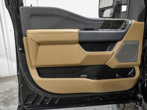 Used 2024 Ford F250 Lariat w/ Chrome Package AWD/4WD image 43