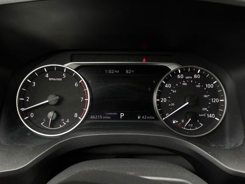 Used 2025 Nissan Rogue SV FWD image 37