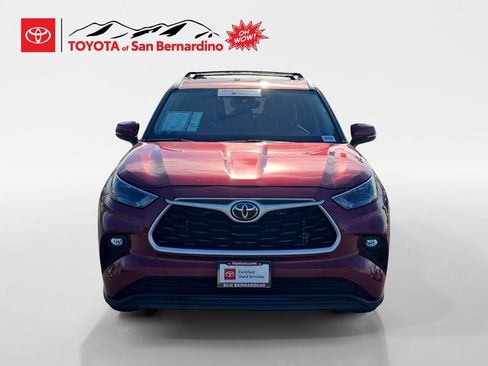 Certified 2023 Toyota Highlander XLE image 26