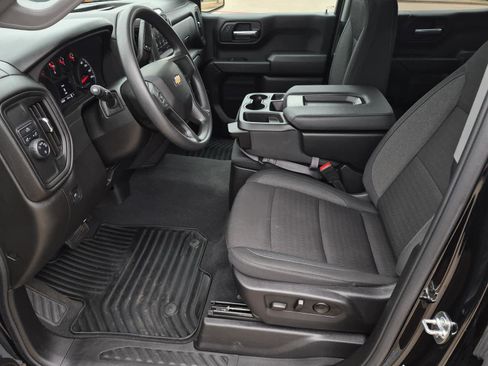 Certified 2025 Chevrolet Silverado 1500 Custom image 11