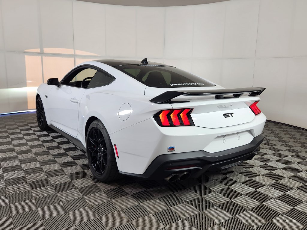 Used 2024 Ford Mustang GT Premium w/ GT Performance Package RWD image 5