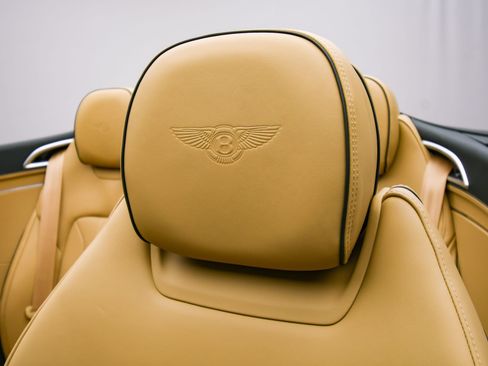 New 2026 Bentley Continental GTC AWD/4WD image 48