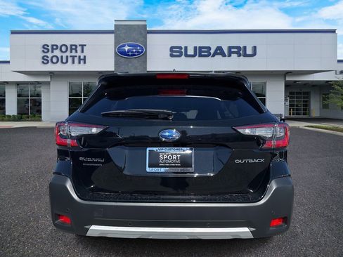 New 2025 Subaru Outback Limited image 4