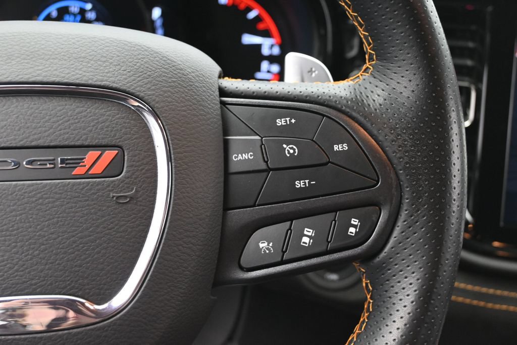 Used 2023 Dodge Durango R/T w/ Hemi Orange Plus Package AWD/4WD image 34