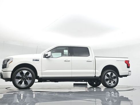 New 2025 Ford F150 Lightning Platinum image 60