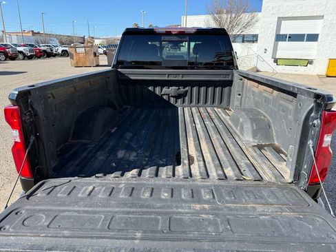 Used 2020 Chevrolet Silverado 2500 LTZ w/ LTZ Premium Package image 28