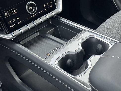 New 2026 GMC Acadia Elevation image 15