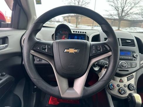 Used 2012 Chevrolet Sonic LT image 22