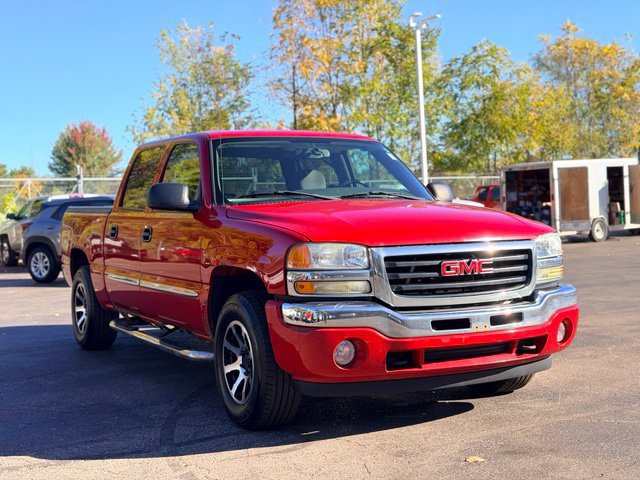 Used 2006 GMC Sierra 1500 SLE w/ Light Duty Power Package AWD/4WD image 3