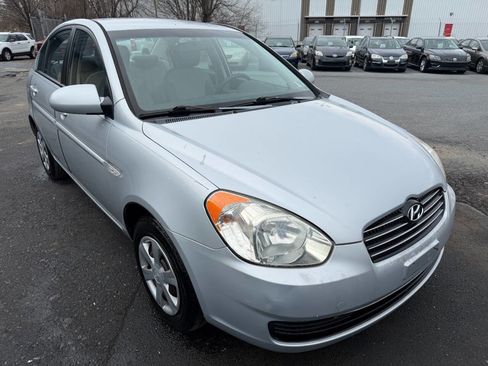 Used 2007 Hyundai Accent GLS image 5