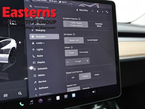 Used 2023 Tesla Model 3 Standard Range image 15