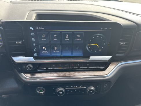 Used 2023 Chevrolet Silverado 1500 LT image 15