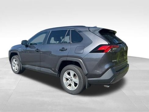 Used 2020 Toyota RAV4 LE w/ All Weather Liner Package AWD/4WD image 3