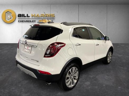 Used 2018 Buick Encore Preferred AWD/4WD image 2