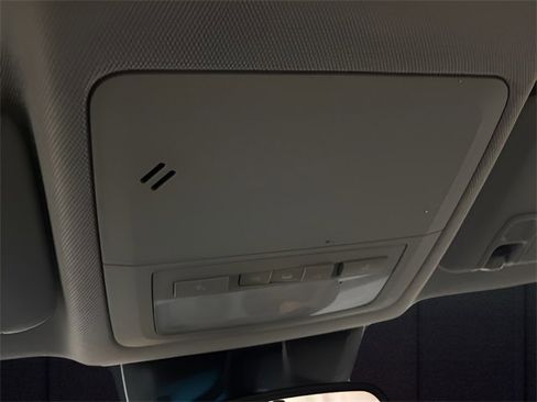 Used 2016 Chevrolet Cruze LS image 17