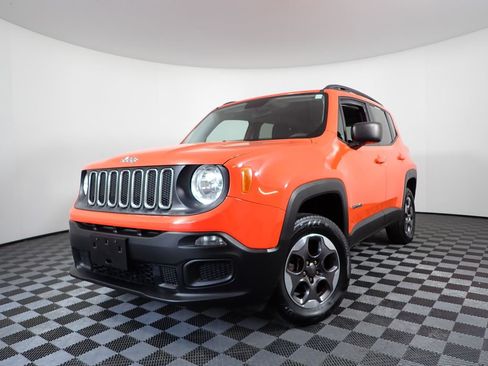 Used 2017 Jeep Renegade Sport w/ Power & Air Group image 2