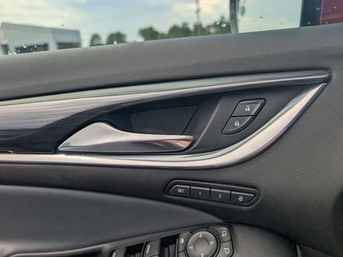 Used 2023 Buick Enclave Premium w/ Experience Buick Package FWD image 35