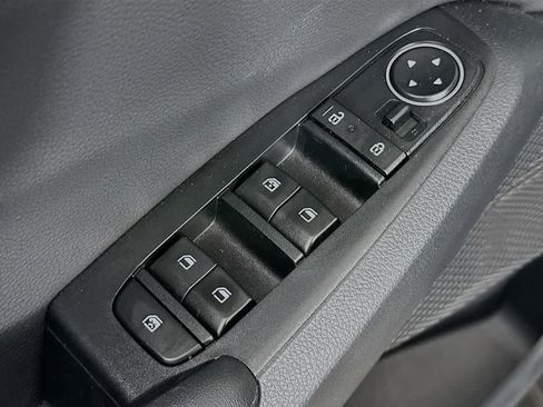 Used 2024 Kia Seltos EX FWD image 30