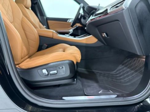 Certified 2023 BMW X5 xDrive40i w/ Premium Package AWD/4WD image 17