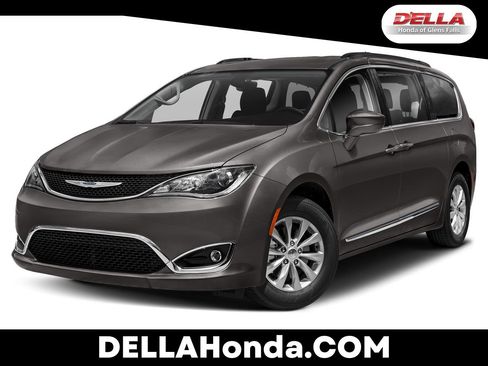 Used 2020 Chrysler Pacifica Touring-L FWD image 1