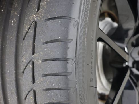 Used 2016 Aston Martin Rapide S image 12