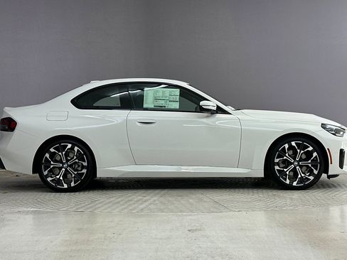 New 2026 BMW 230i 230i w/ Convenience Package image 7