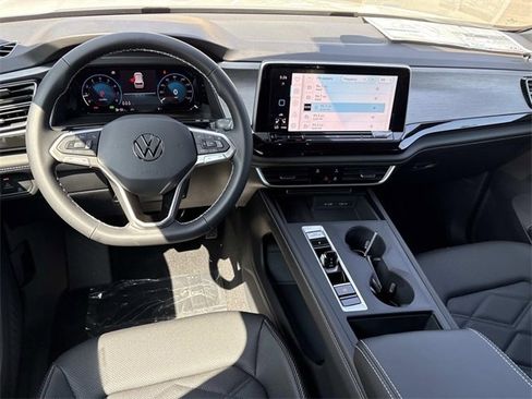 New 2026 Volkswagen Atlas Cross Sport SE image 9