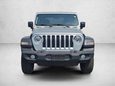 Used 2023 Jeep Wrangler Sport AWD/4WD image 2