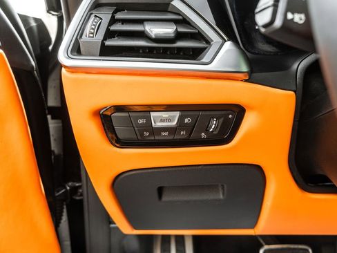 Used 2022 BMW M4 Competition w/ M Carbon Exterior Package image 19