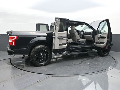 Used 2020 Ford F150 XLT image 39