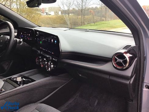 Used 2024 Chevrolet Blazer EV RS image 26