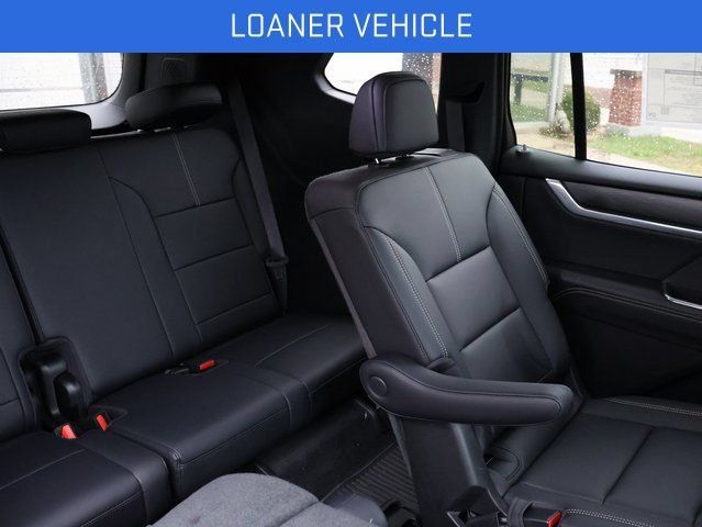 New 2026 GMC Acadia Elevation w/ Black Edition AWD/4WD image 13