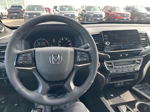 Used 2026 Honda Ridgeline Black Edition image 43