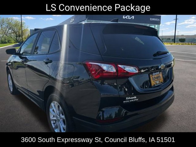 Used 2021 Chevrolet Equinox LS w/ LS Convenience Package AWD/4WD image 9