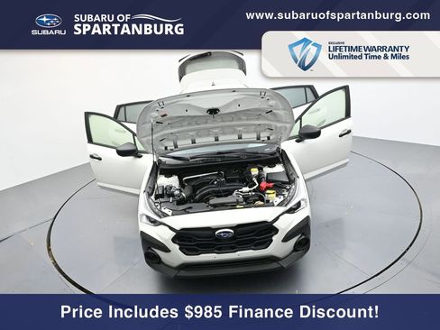 Used 2024 Subaru Crosstrek 2.0i w/ Crosstrek Mirror Package image 32