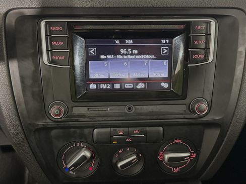Used 2017 Volkswagen Jetta S FWD image 16