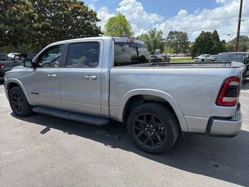 Used 2022 RAM 1500 Laramie RWD image 5