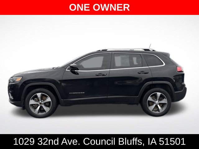 Used 2019 Jeep Cherokee Limited w/ Luxury Group AWD/4WD image 4