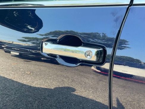 Used 2023 Toyota Sequoia Capstone AWD/4WD image 30