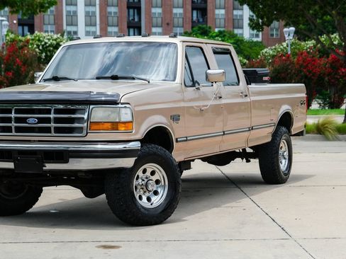 Used 1997 Ford F350 4x4 Crew Cab image 9