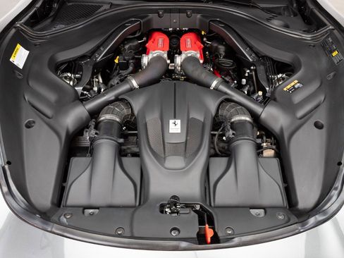 Used 2024 Ferrari Roma Spider image 83