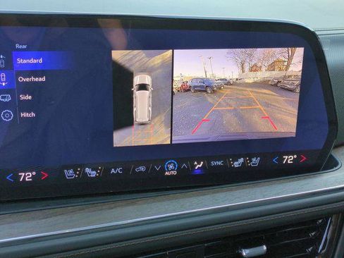 New 2026 Chevrolet Suburban High Country image 22