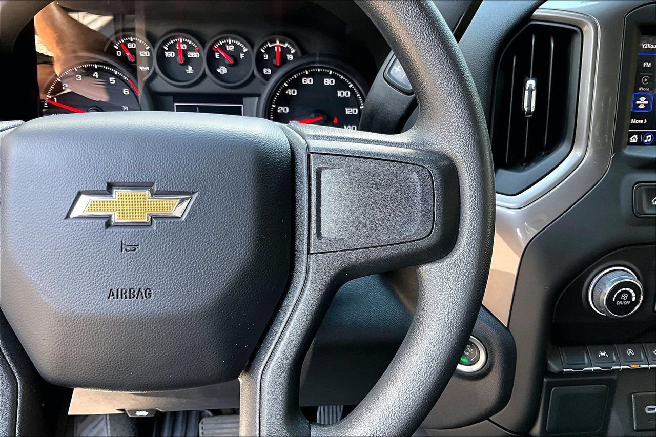 Used 2025 Chevrolet Silverado 1500 Custom AWD/4WD image 11