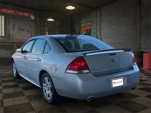 Used 2012 Chevrolet Impala LT w/ LT Sunroof Package image 4