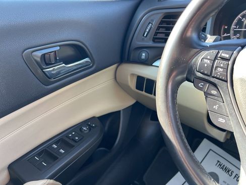 Used 2017 Acura ILX image 18