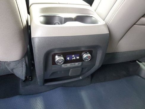 New 2026 GMC Acadia Elevation FWD image 16