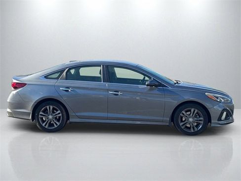 Used 2019 Hyundai Sonata SEL image 8