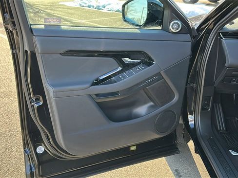 Certified 2024 Land Rover Range Rover Evoque S image 8