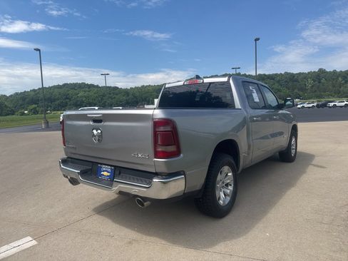 Used 2024 RAM 1500 Laramie AWD/4WD image 4